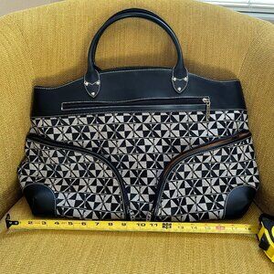 MAXX NEW YORK handbag black gray monogram